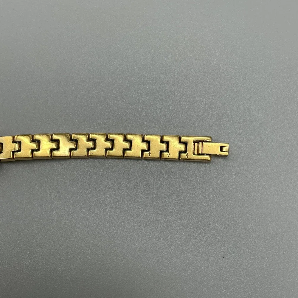 Caravelle By Bulova Womens Watch 18mm Gold Tone 44L33 New Battery 6.5